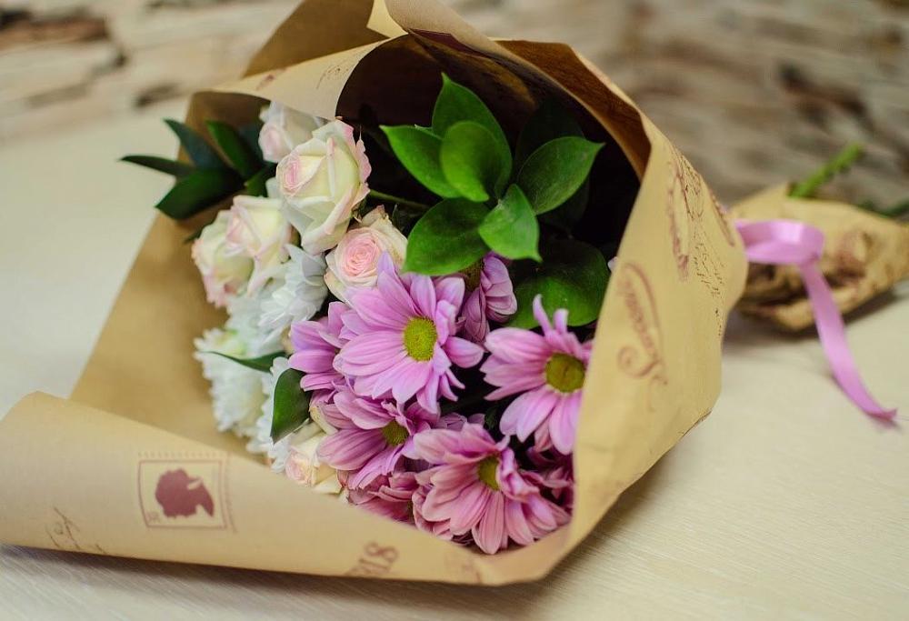 Букет цветов из: Розы и Хризантемы в Гойты