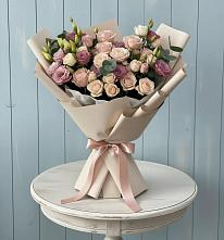 Букет цветов из:  Розы и Лизиантусы в Гойты