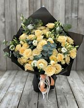 Букет цветов из:  Розы и Лизиантусы в Гойты