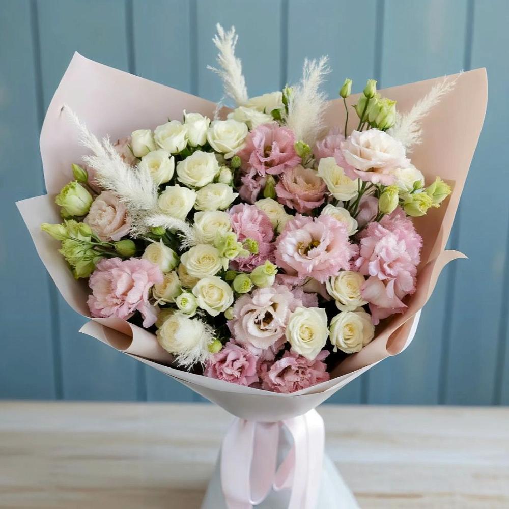 Букет цветов из: Альстромерии и Розы в Гойты