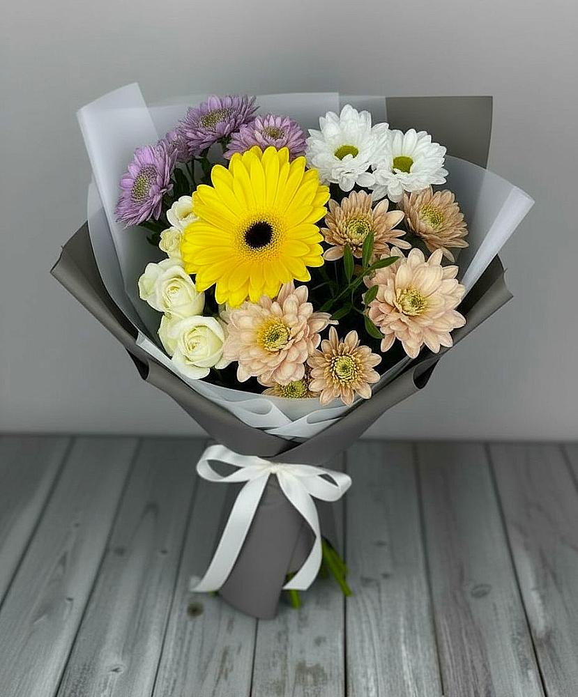 Букет цветов из: Розы, Герберы и Хризантемы в Гойты