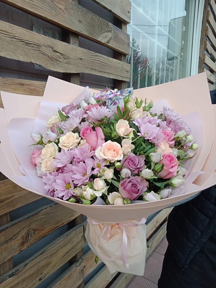 Букет цветов из: Розы и Хризантемы в Гойты