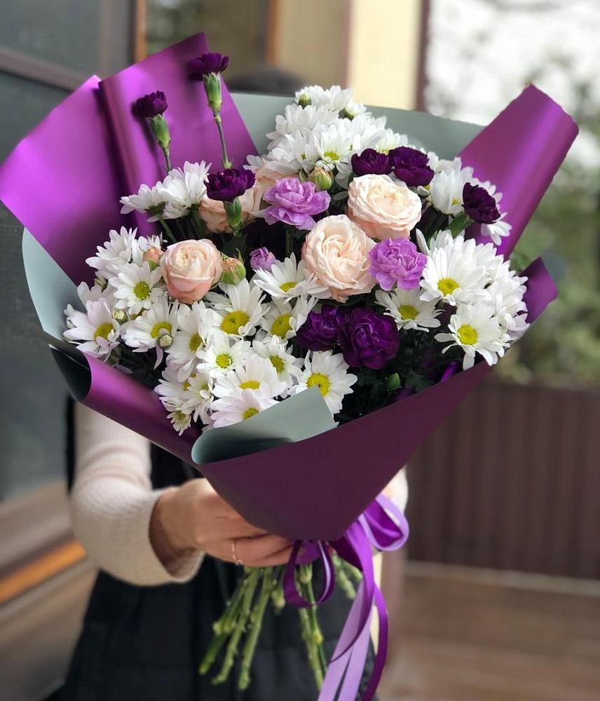 Букет цветов из: Хризантемы, Гвоздики и Розы в Гойты