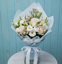 Букет цветов из:  Розы и Лизиантусы в Гойты
