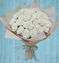 Букет цветов из:  Гвоздики в Гойты