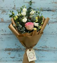Букет цветов из:  Розы и Лизиантусы в Гойты
