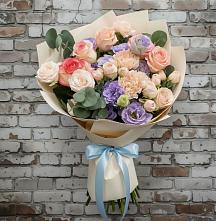 Букет цветов из:  Розы, Лизиантусы и Гвоздики в Гойты